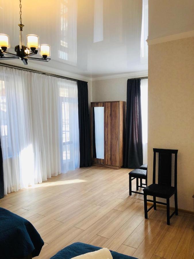 Wander Kazbegi Hotel Extérieur photo