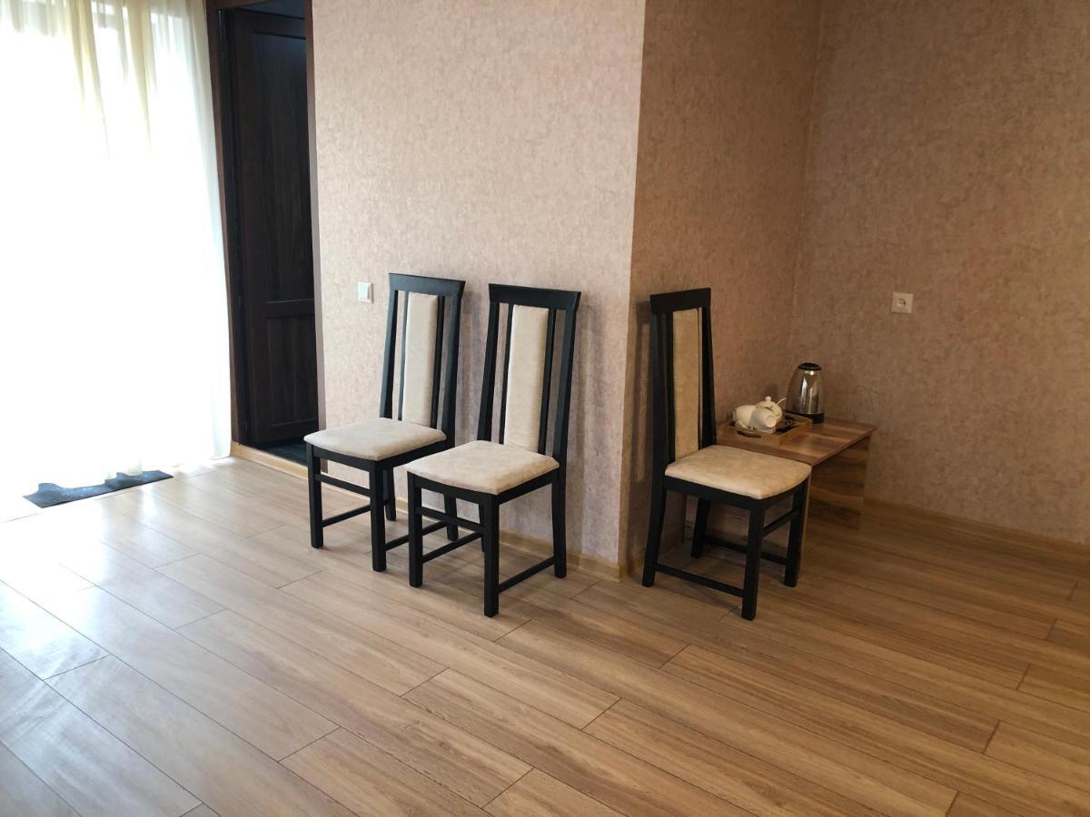 Wander Kazbegi Hotel Extérieur photo